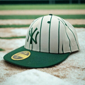 New York Yankees 59FIFTY Oatmeal Green Pinstripe Hat Sz 7 3/8 Japan Rare NWT